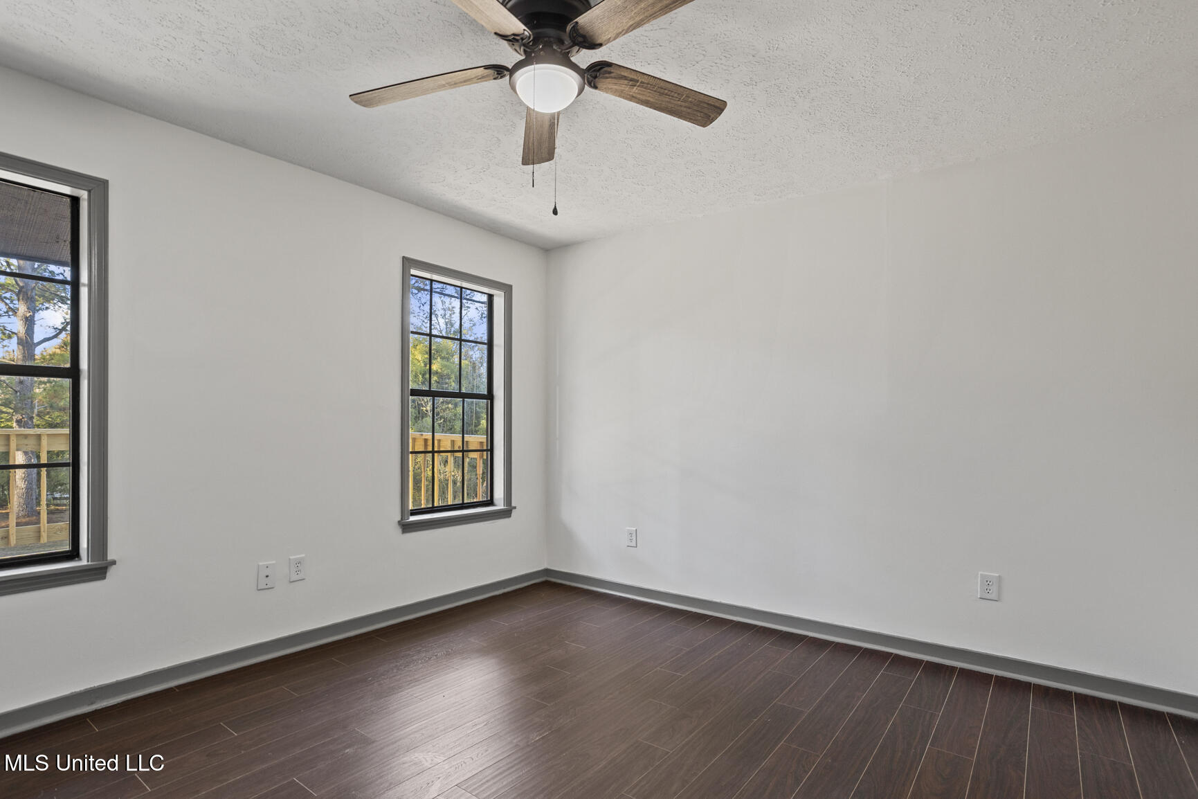 210 Haddon Circle Brandon, MS 39047 - Photo 24 of 33 210 Haddon Cir-25