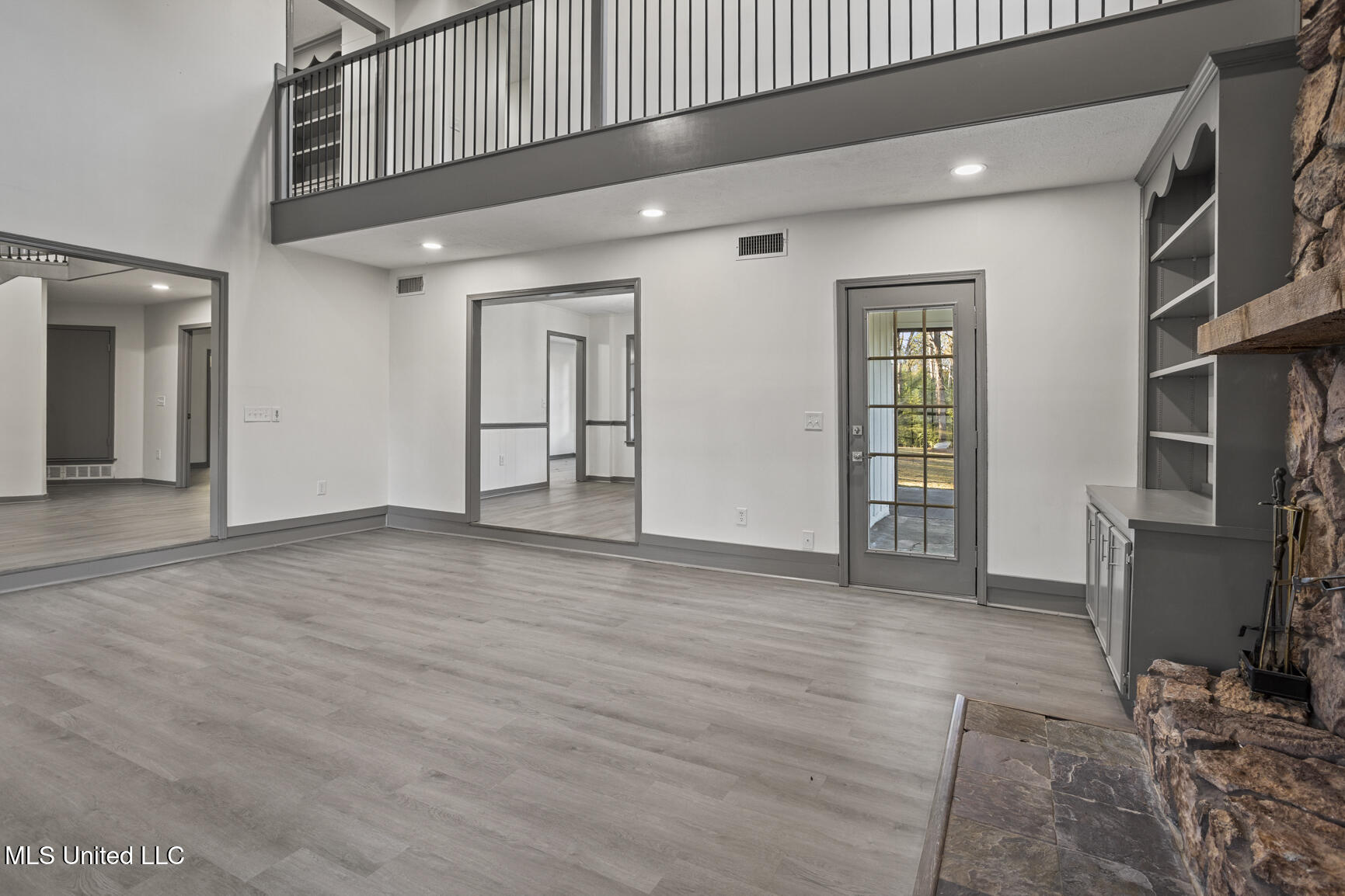 210 Haddon Circle Brandon, MS 39047 - Photo 5 of 33 210 Haddon Cir-7