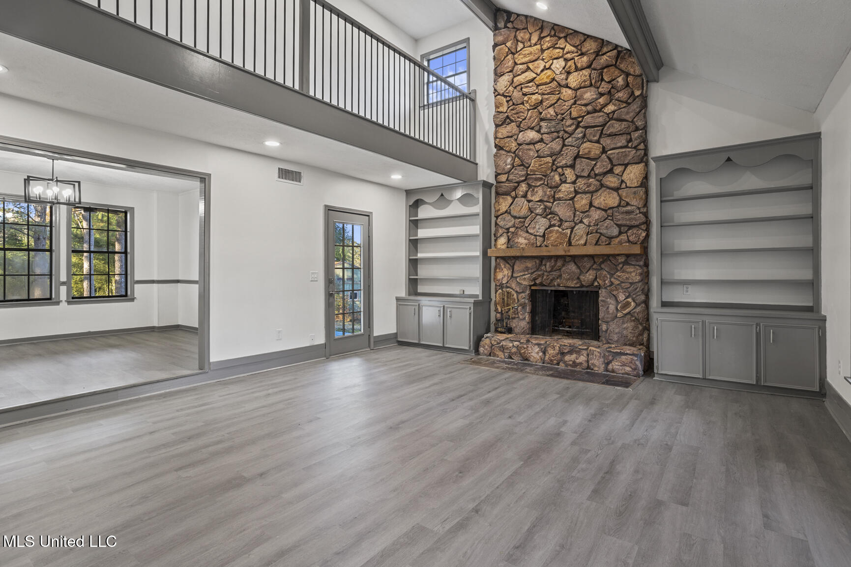 210 Haddon Circle Brandon, MS 39047 - Photo 6 of 39 210 Haddon Cir-6