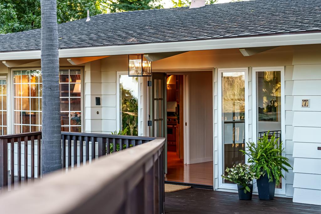 7 Clubhouse Road Santa Cruz, CA 95060 - Photo 9 of 71 Gallery Image 9