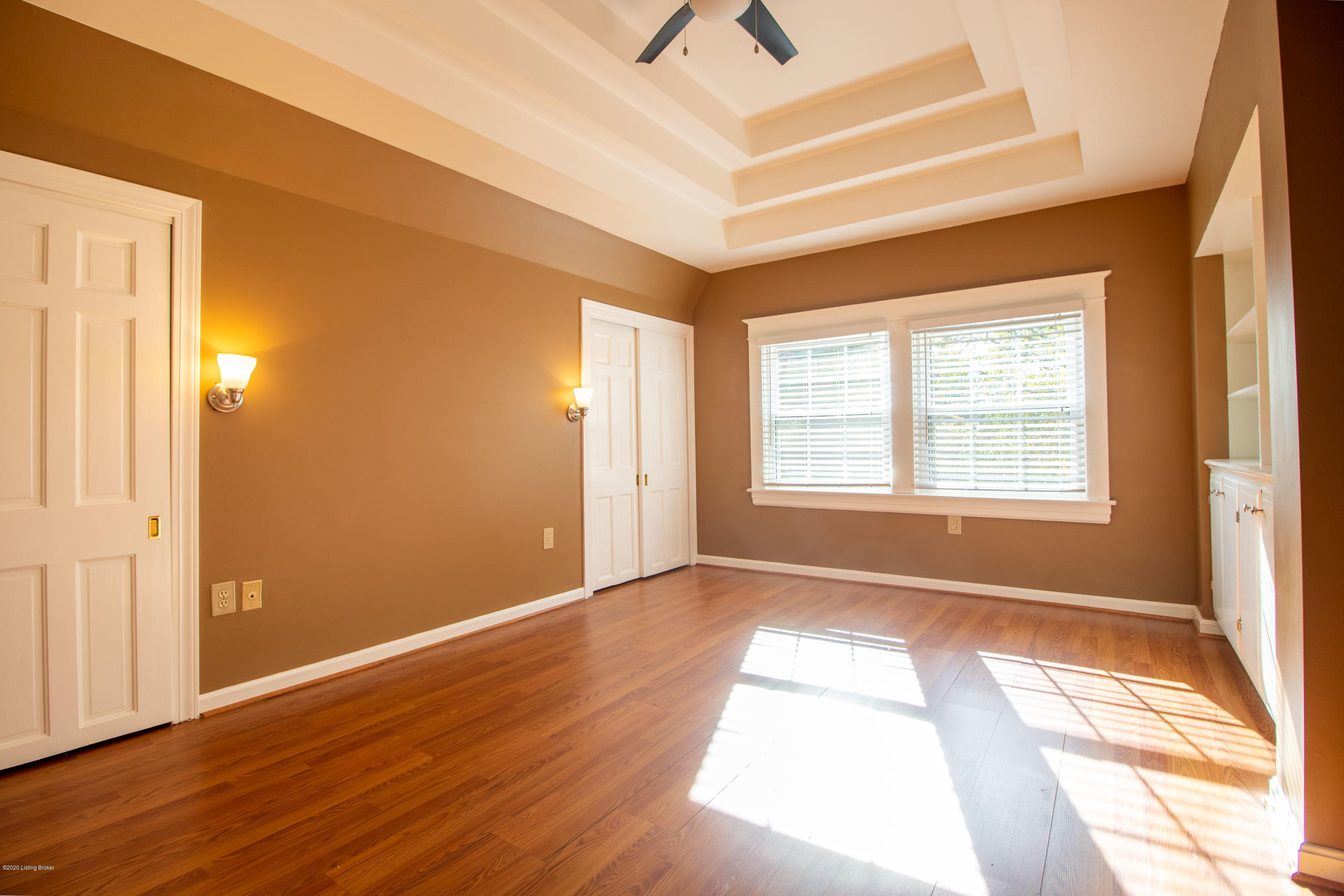2877 Riedling Drive Louisville, KY 40206 - Photo 27 of 49 Primary Bedroom (1)