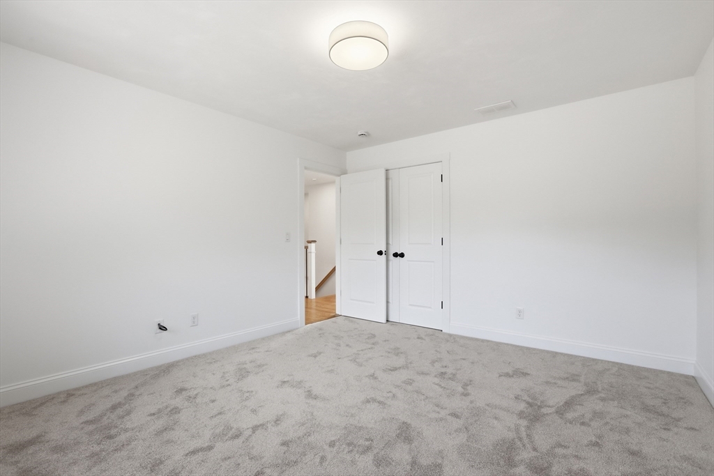 294 Salem Road Dracut, MA 01826 - Photo 27 of 33