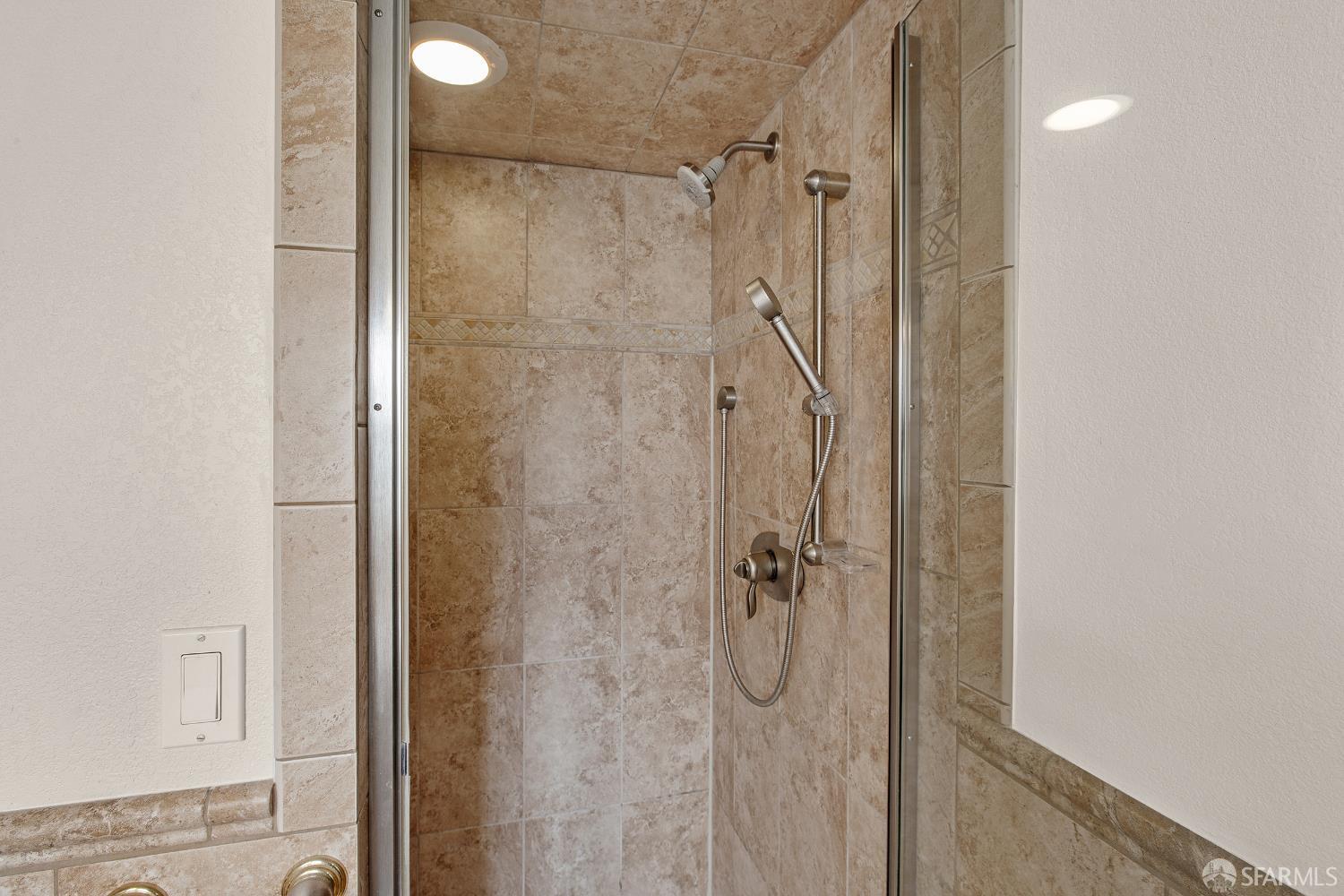 2230 Romey Lane Hayward, CA 94541 - Photo 23 of 33