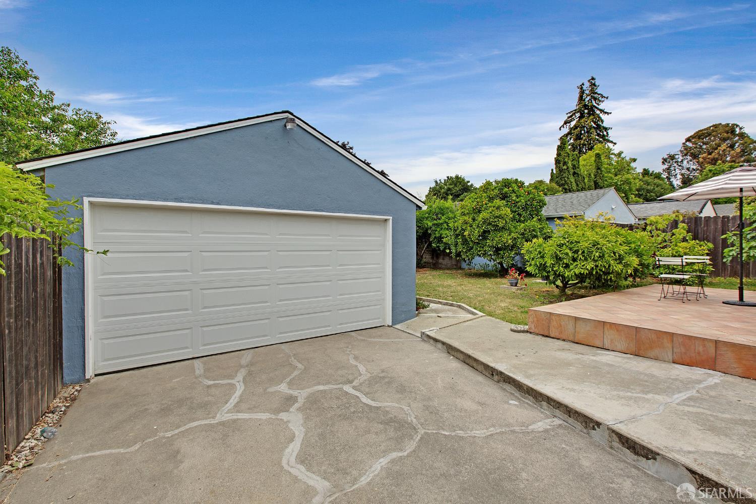 2230 Romey Lane Hayward, CA 94541 - Photo 25 of 33