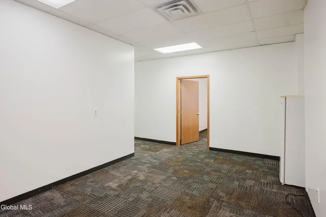 $1,850 | 5 Walker Way, Colonie, NY 12205