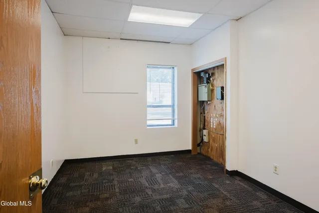 $1,850 | 5 Walker Way, Colonie, NY 12205