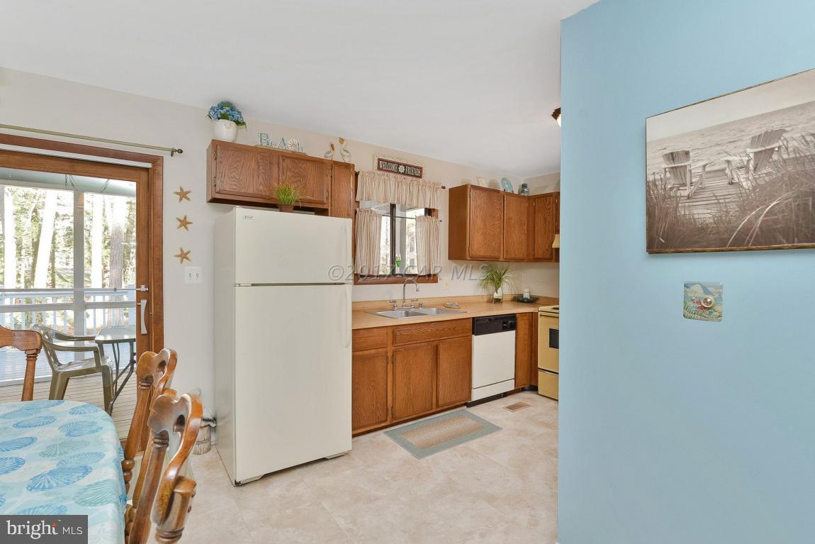 245 Windjammer Road Ocean Pines, MD 21811 - Photo 14 of 48