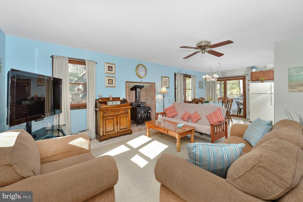245 Windjammer Road Ocean Pines, MD 21811 - Photo 3 of 48