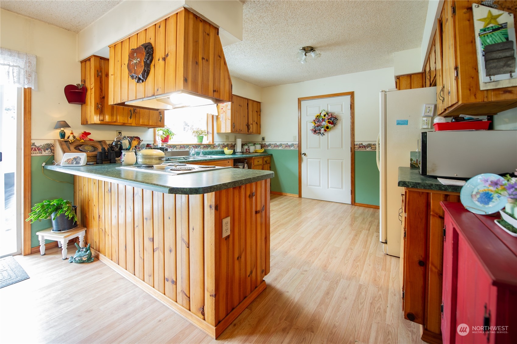 7811 Russell Road Concrete, WA 98237 - Photo 10 of 30 Gallery Image 10