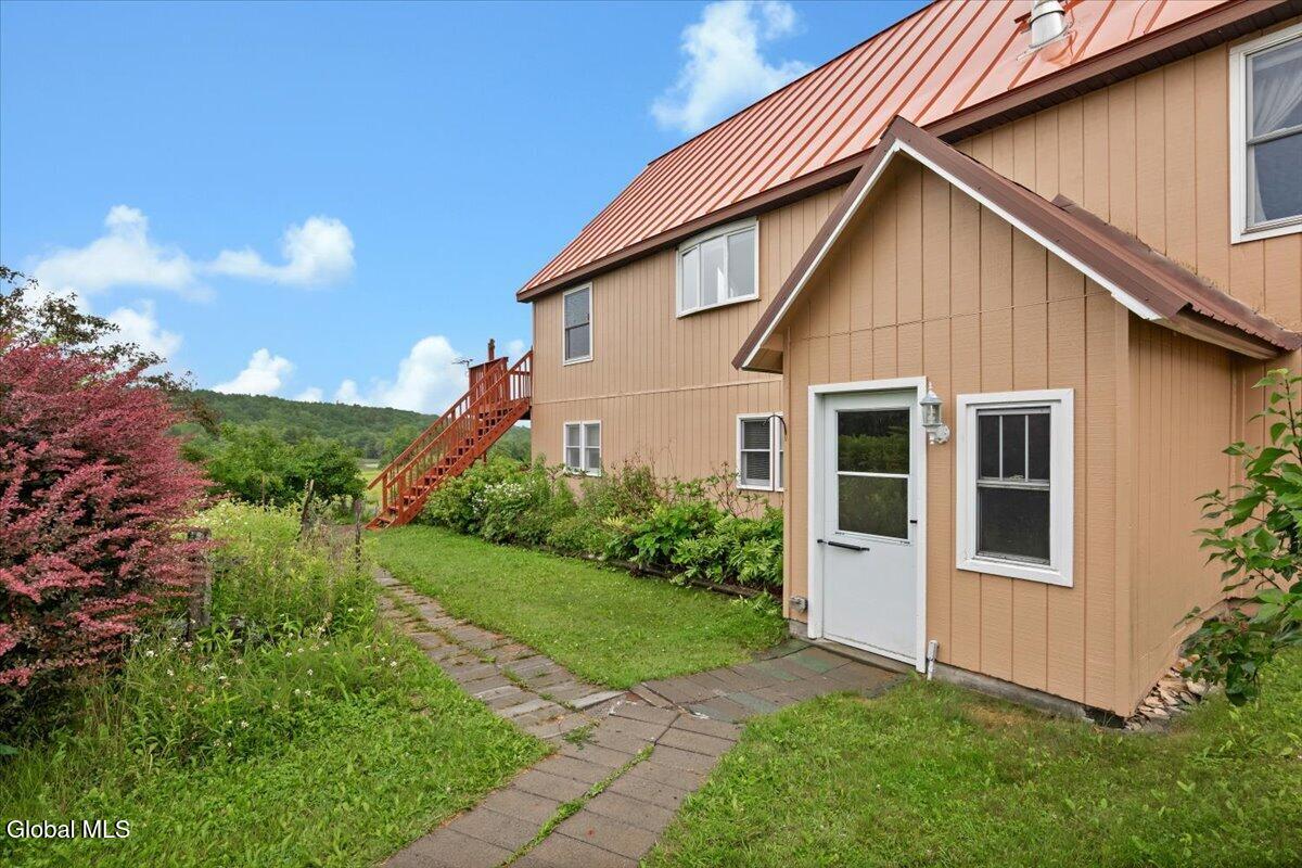 579 Armlin Hill Road Middleburgh, NY 12122 - Photo 5 of 65 04-579 Armlin Hill Rd-4
