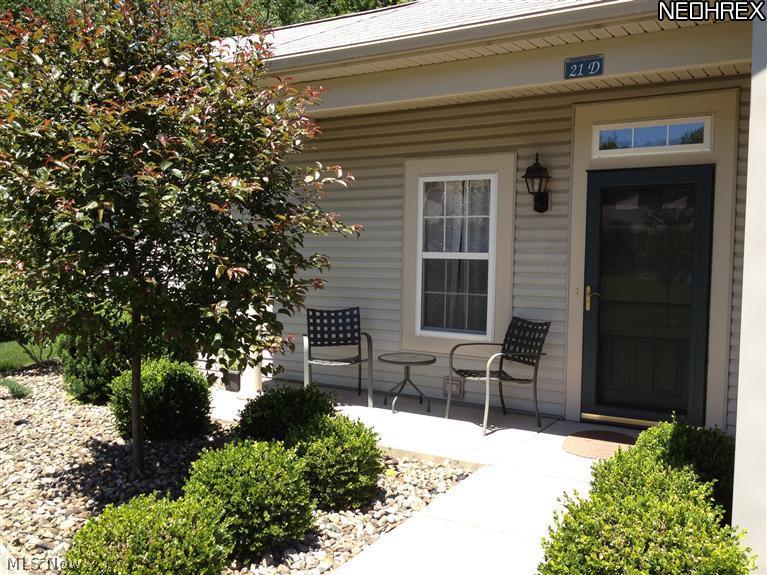 5645 Clingan Road, Unit 21D Struthers, OH 44471 - Photo 1 of 19 Gallery Image 1
