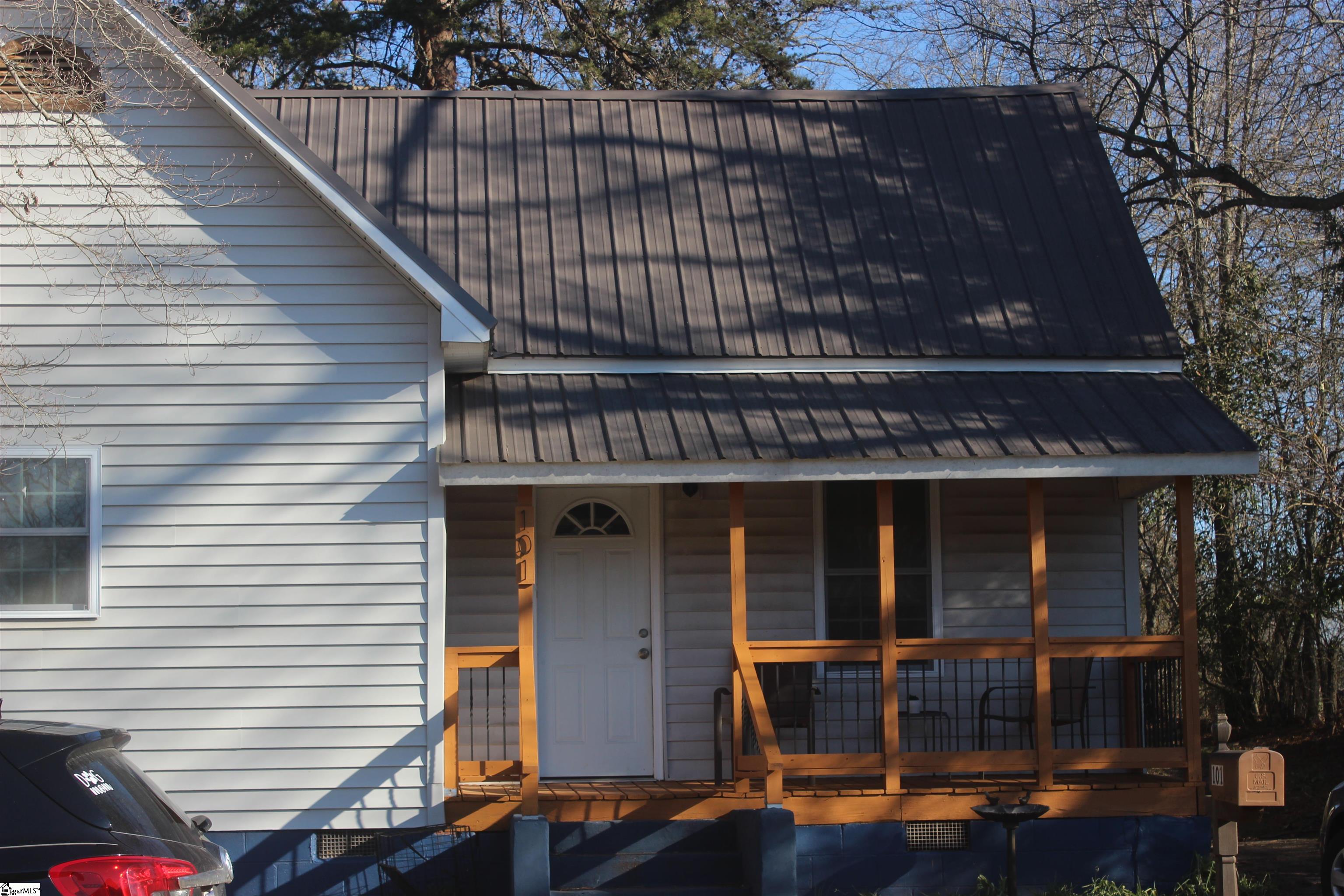 101 Farmer Street Anderson, SC 29621 - Photo 3 of 24 Gallery Image 3