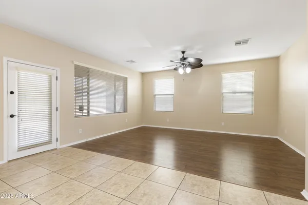 $2,495 | 1870 South Colt Drive, Gilbert, AZ 85295