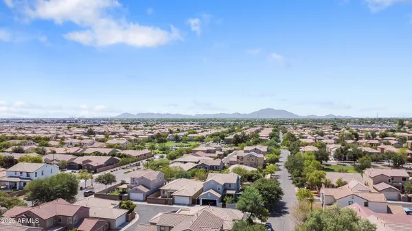 $2,495 | 1870 South Colt Drive, Gilbert, AZ 85295