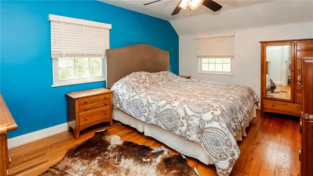 4633 Rolling Hills Road Pittsburgh, PA 15236 - Photo 17 of 25 Gallery Image 17
