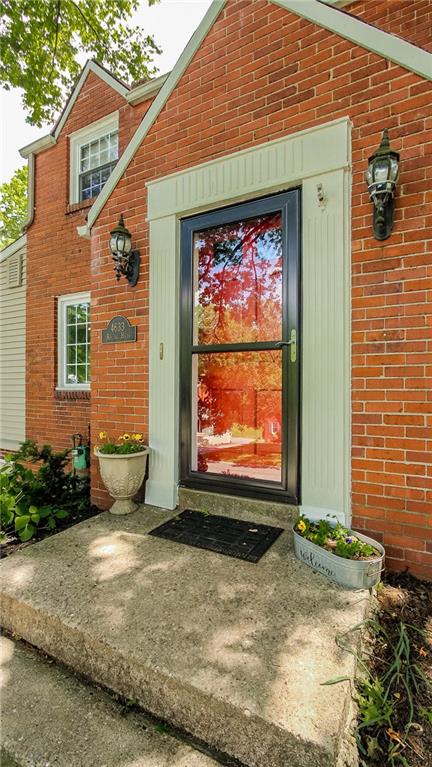 4633 Rolling Hills Road Pittsburgh, PA 15236 - Photo 2 of 25 Gallery Image 2