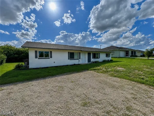 $1,100 | 142 Harry Avenue South, Lehigh Acres, FL 33973