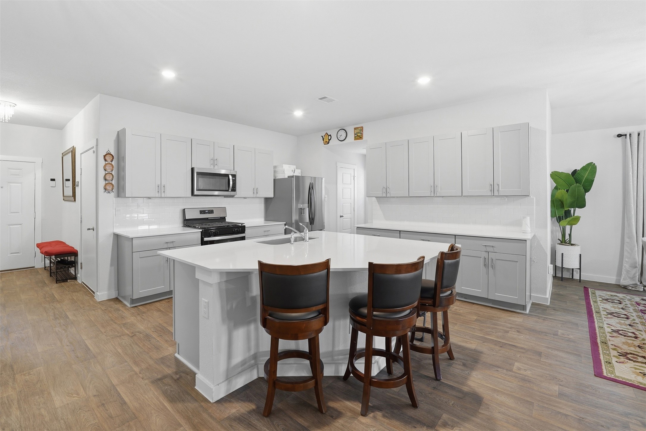 318 Merriman Road San Marcos, TX 78666 - Photo 13 of 33