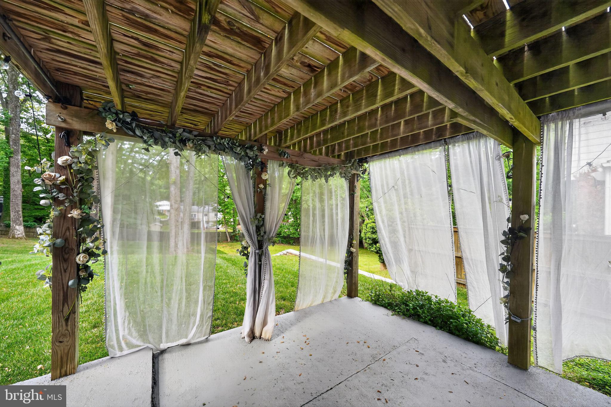 13312 Fort Washington Road Fort Washington, MD 20744 - Photo 31 of 34 a view of a porch