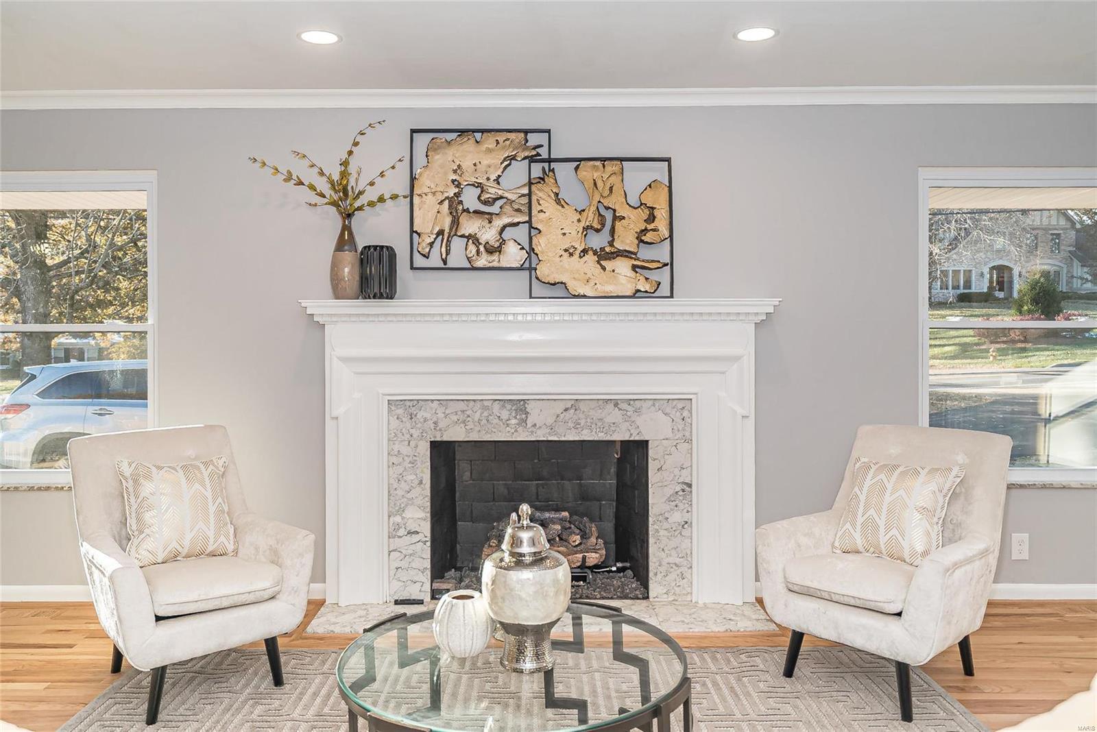 120 South Spoede Road Creve Coeur, MO 63141 - Photo 5 of 38 Gallery Image 5