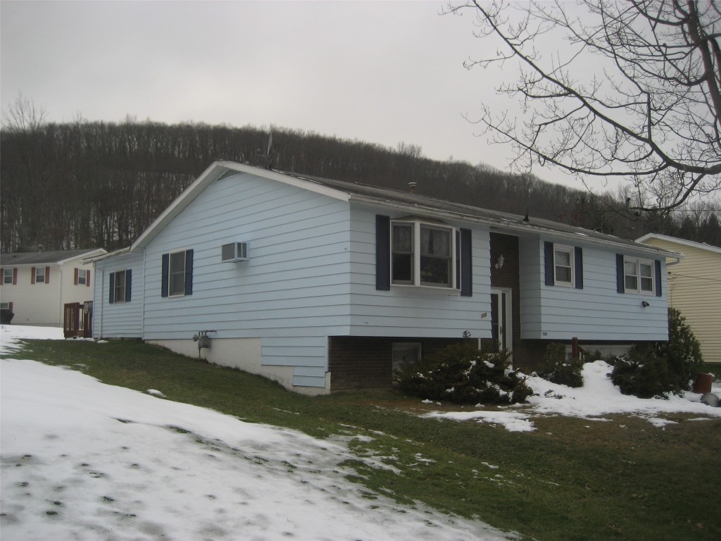 709 Zeggert Road Endicott, NY 13760 - Photo 2 of 33 Gallery Image 2