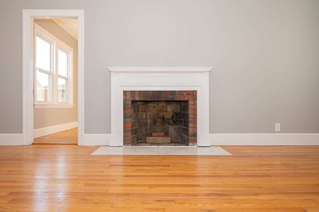 15 Everett Avenue Webster, MA 01570 - Photo 15 of 40