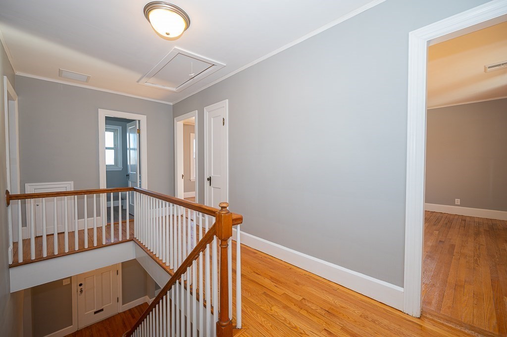 15 Everett Avenue Webster, MA 01570 - Photo 23 of 40