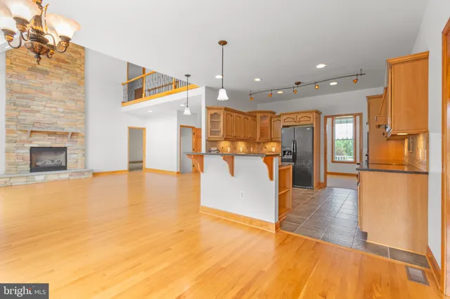 a bathroom with a sink vanity and a mirror