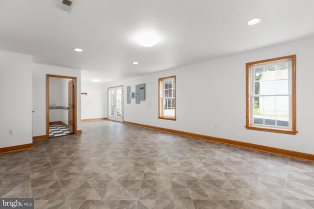 $949,900 | 31260 Eleys Ford Road, Fredericksburg, VA 22407