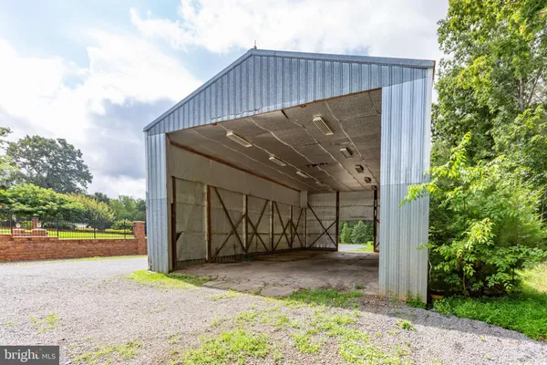 $899,995 | 31260 Eleys Ford Road, Fredericksburg, VA 22407