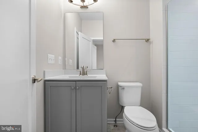 $4,500 | 725 Parkside Place Northeast, Washington, DC 20019