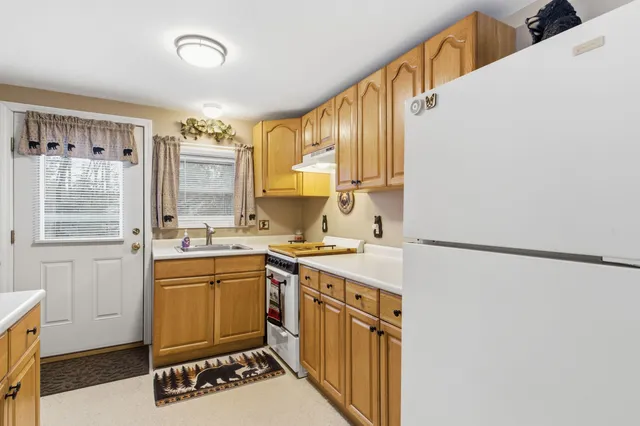 $279,000 | 295 Cheever Road, Wentworth, NH 03282