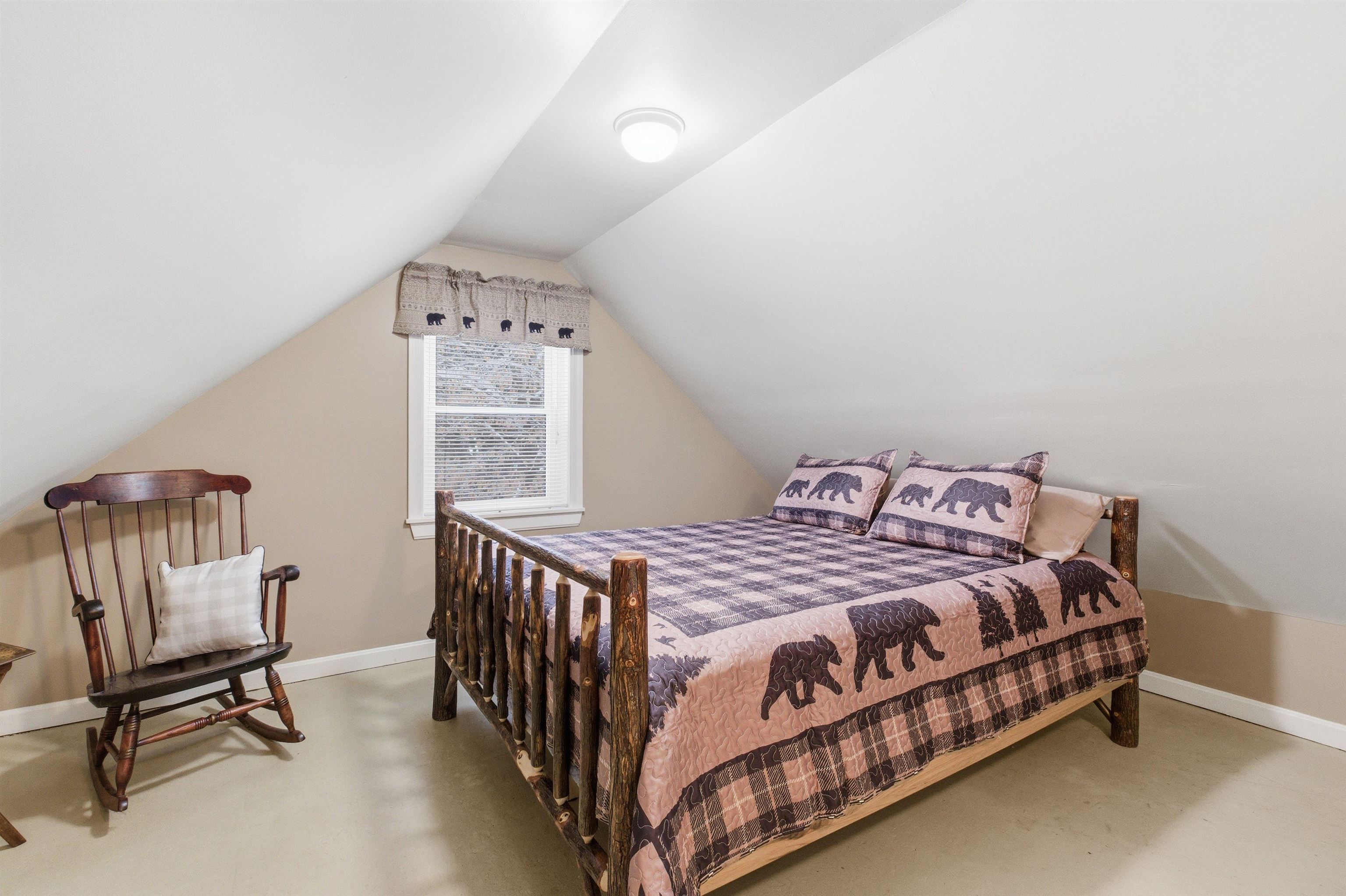 295 Cheever Road Wentworth, NH 03282 - Photo 19 of 46