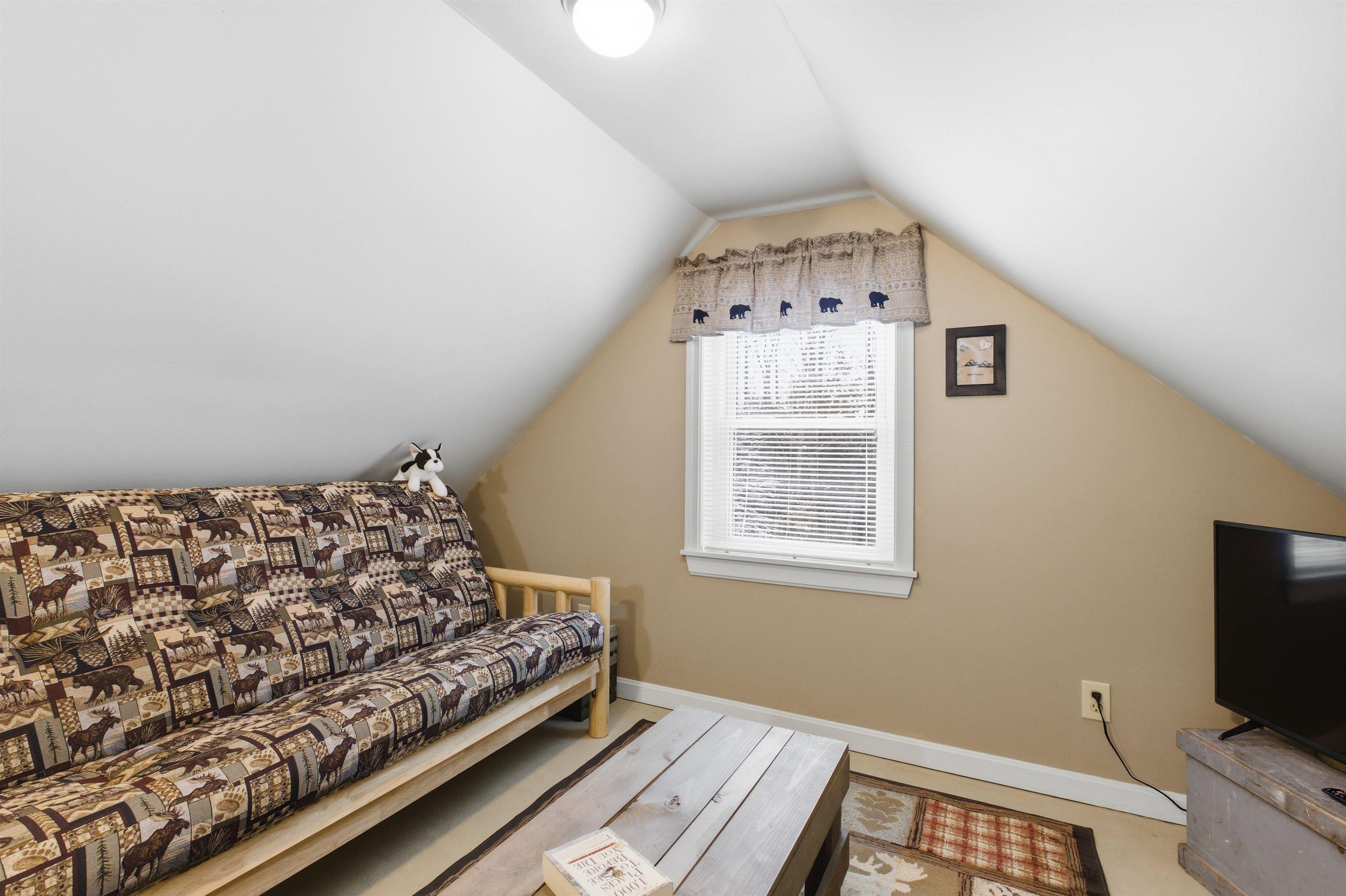 295 Cheever Road Wentworth, NH 03282 - Photo 22 of 46