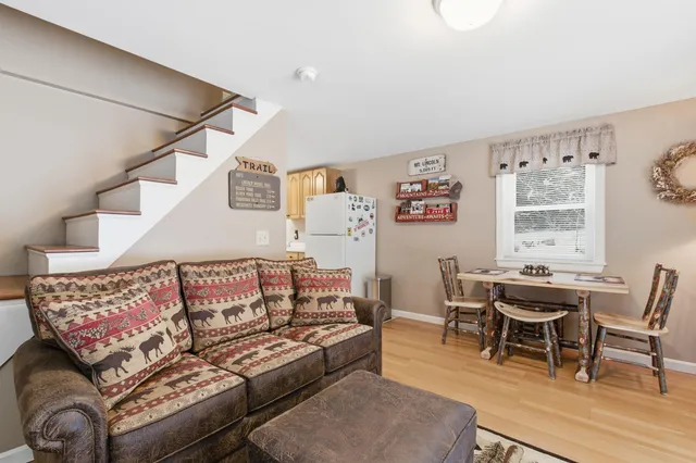 $279,000 | 295 Cheever Road, Wentworth, NH 03282