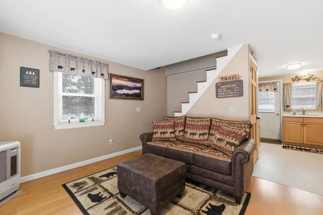 $279,000 | 295 Cheever Road, Wentworth, NH 03282