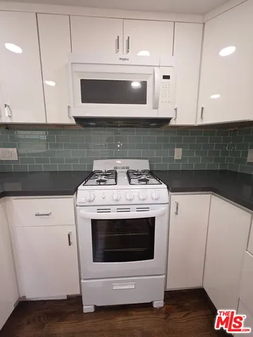 $2,300 | 315 North Venice Boulevard, Unit 2, Venice, CA 90291