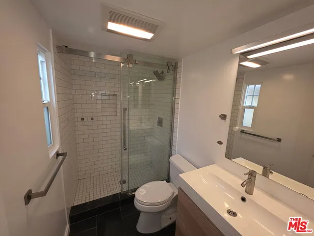 $2,300 | 315 North Venice Boulevard, Unit 2, Venice, CA 90291