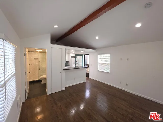 $2,300 | 315 North Venice Boulevard, Unit 2, Venice, CA 90291