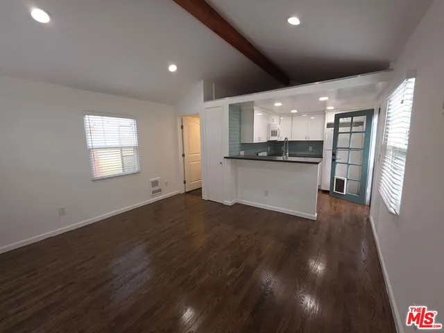 $2,300 | 315 North Venice Boulevard, Unit 2, Venice, CA 90291