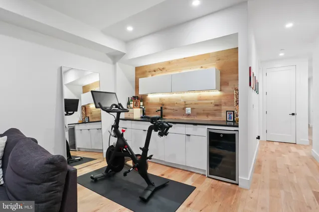 a view of a storage & utility room with washer and dryer