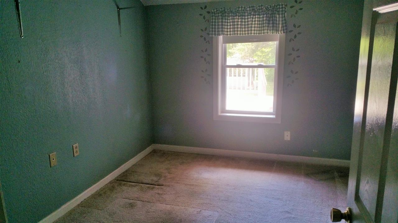 33 Depot Road Sandown, NH 03873 - Photo 13 of 19