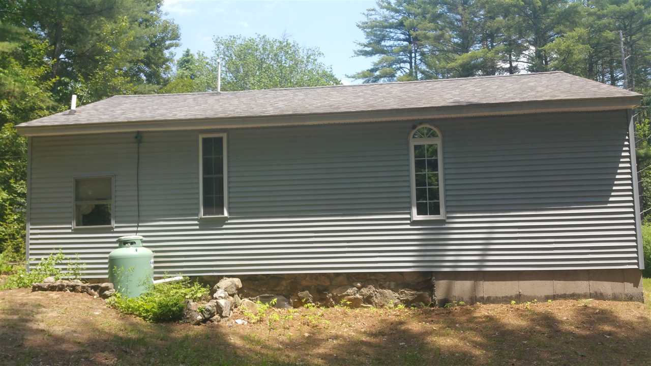 33 Depot Road Sandown, NH 03873 - Photo 3 of 19