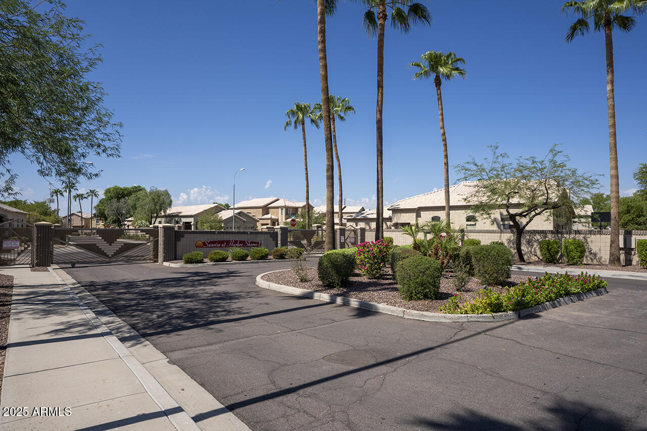 10617 West Coronado Road Avondale, AZ 85392 - Photo 23 of 32 coronado_23
