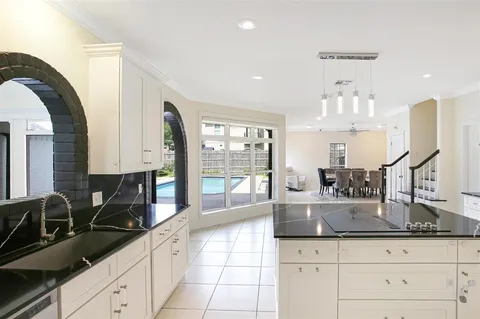 $645,000 | 4111 Maid Stone Drive, Lake Charles, LA 70605