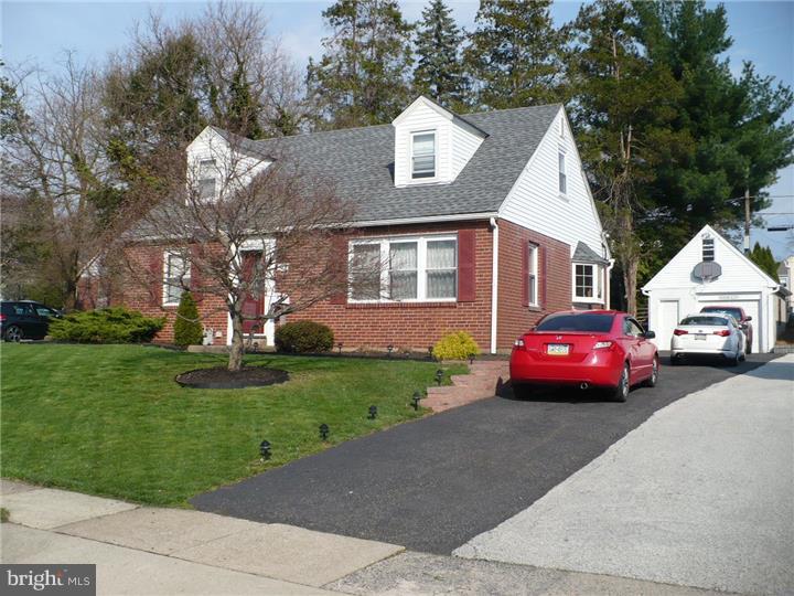 488 Granite Terrace Springfield, PA 19064 - Photo 2 of 18 Gallery Image 2