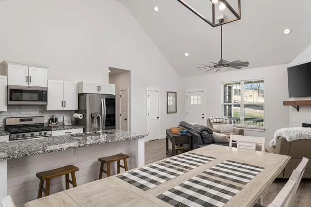 $534,900 | 3359 Northrop Street, Lupton City, TN 37351