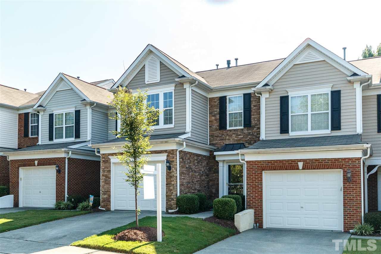 8306 Pilots View Drive Raleigh, NC 27617 - Photo 2 of 30