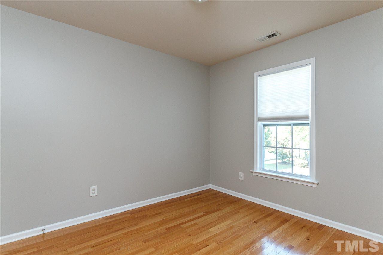 8306 Pilots View Drive Raleigh, NC 27617 - Photo 19 of 30