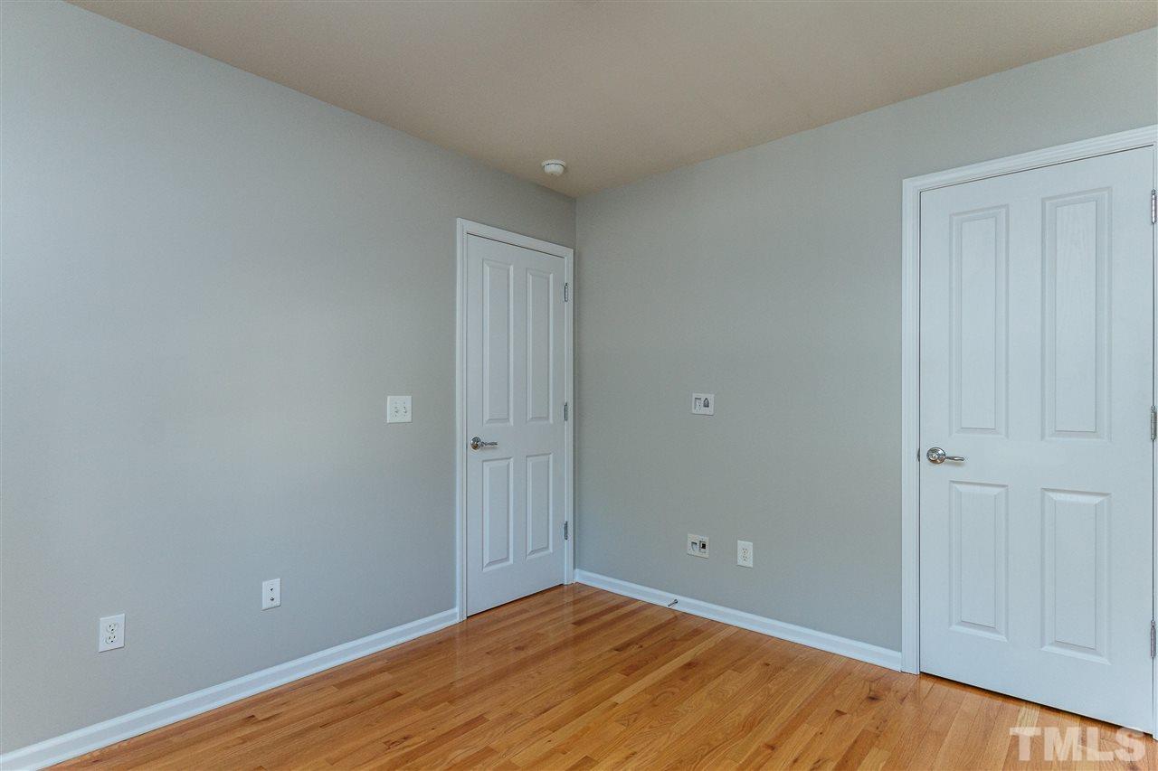 8306 Pilots View Drive Raleigh, NC 27617 - Photo 20 of 30